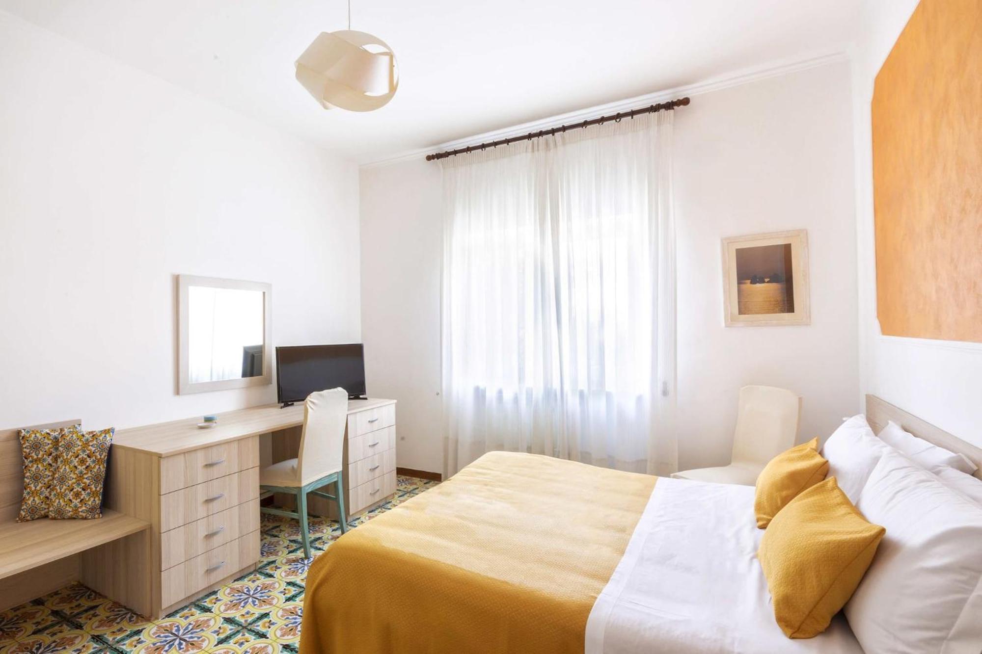 Sorrentovibes - Modern Apartment With Terrace, Swimming Pool&Tennis المظهر الخارجي الصورة
