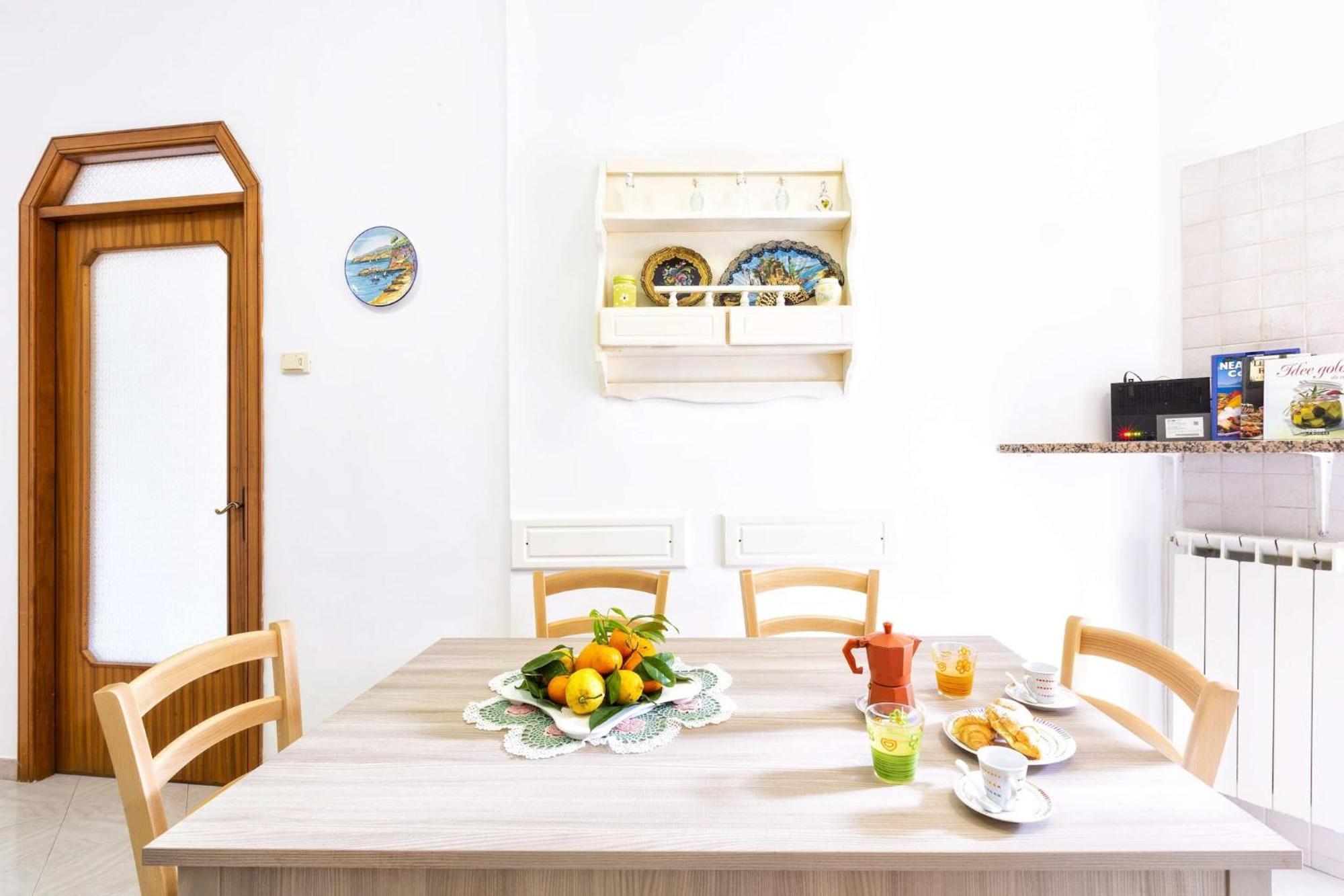 Sorrentovibes - Modern Apartment With Terrace, Swimming Pool&Tennis المظهر الخارجي الصورة